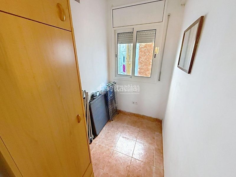 Foto 1012714b-2b03-40ec-b2a6-488898a57243. Estudi a L´Antiga Esquerra de l´Eixample Barcelona