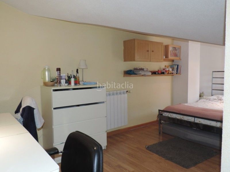 Foto f77c35a0-e752-4e16-a14c-3ca6e73bd4d9. Dúplex a calle azucena a Casco Histórico Guadalajara