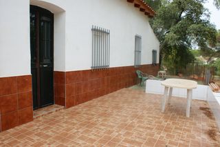 Chalet à Valverde del Camino. Oportunidad en los pinos de valverde