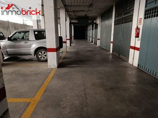 Car parking in El Valle. Plaza de garaje en venta en lucena