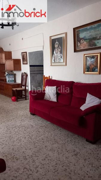 Foto 832f65e2-777b-4f84-be3d-fd7222b5a038. Casa amb piscina a Rute