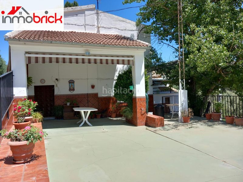 Foto b52f3593-3518-4e6c-863f-a9d6e841ba09. Casa amb piscina a Rute