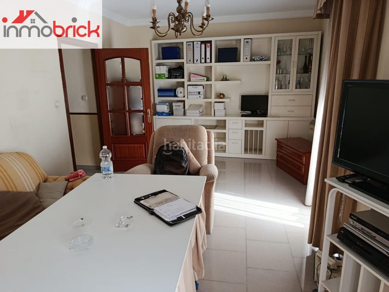 Foto 9205f969-1939-4aee-9743-da9f7ff07f0e. Flat in Centro Lucena