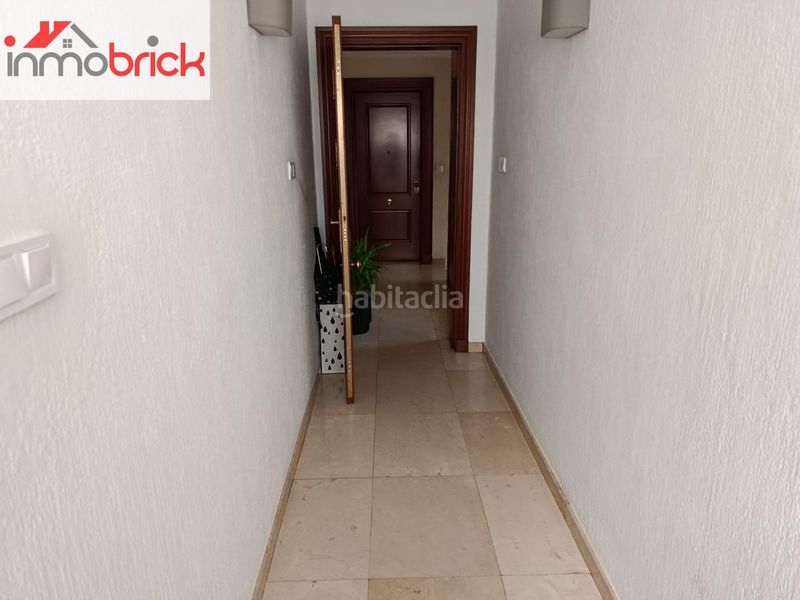 Foto b89de827-f018-4d2e-9b54-a6356c33c186. Flat in Centro Lucena