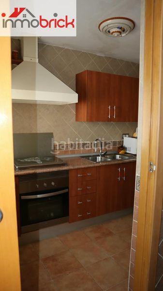 Foto 6f8ab950-f7b0-4256-b102-b83e45ab89c8. Casa amb aparcament a Rute