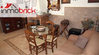 Casa in Rute. Casa en venta en el nacimiento de zambra, rute