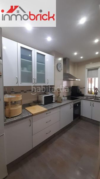 Foto 49eed9d2-b4ed-4747-a84f-fa87355d0b47. Casa a Centro Lucena