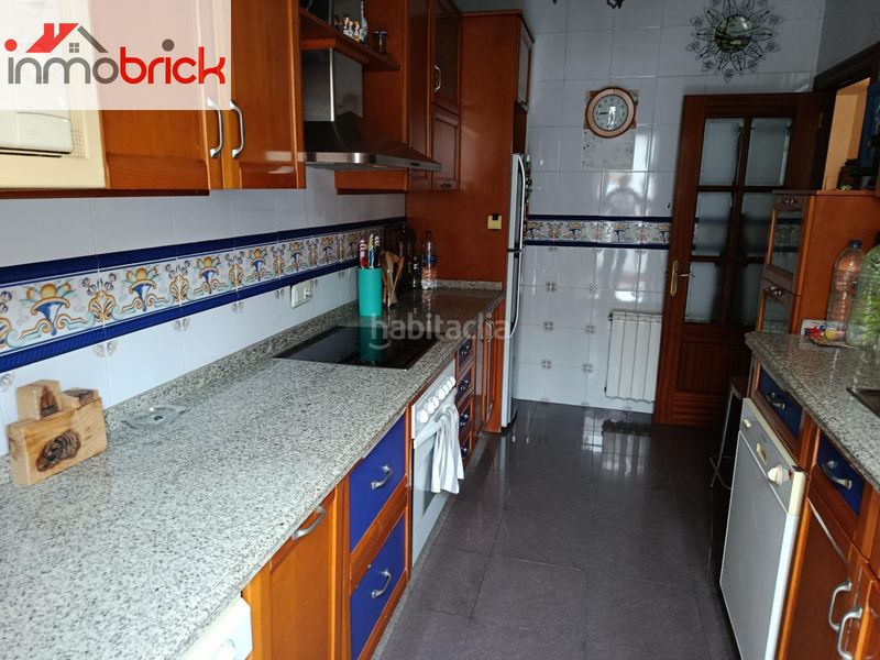 Foto 9fd2a674-244e-4665-912c-10538e584e7e. Casa amb aparcament a El Valle Lucena