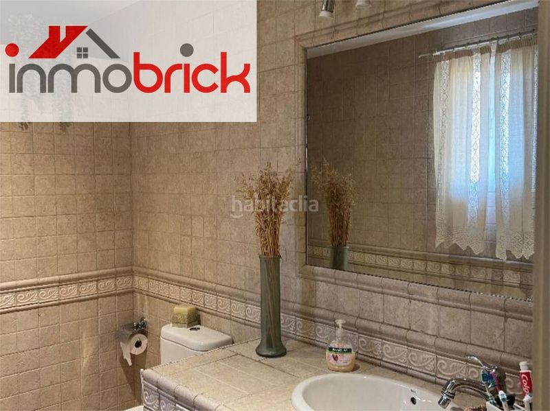 Foto ff869657-7705-403b-8a7e-b0ea6b15249f. Casa amb aparcament a El Valle Lucena