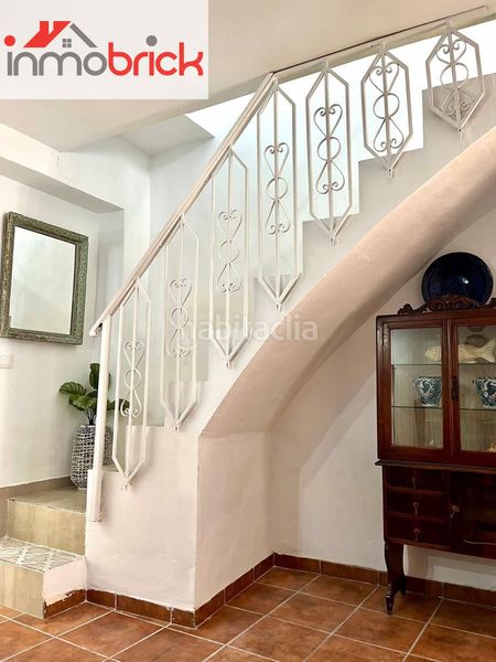 Foto ce2d856c-07bb-4bce-9397-215f53f83de4. Casa a Rute