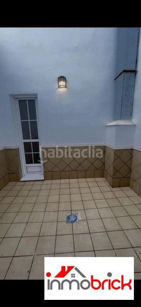 Foto 1e789d3b-7d81-4aef-8140-697cd4bd444b. Planta baixa a Centro Lucena