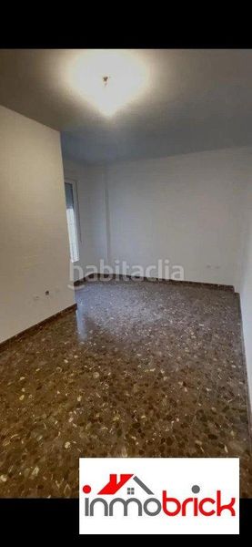 Foto b0ba5020-caaa-497a-92b1-10e9319fe88f. Planta baixa a Centro Lucena