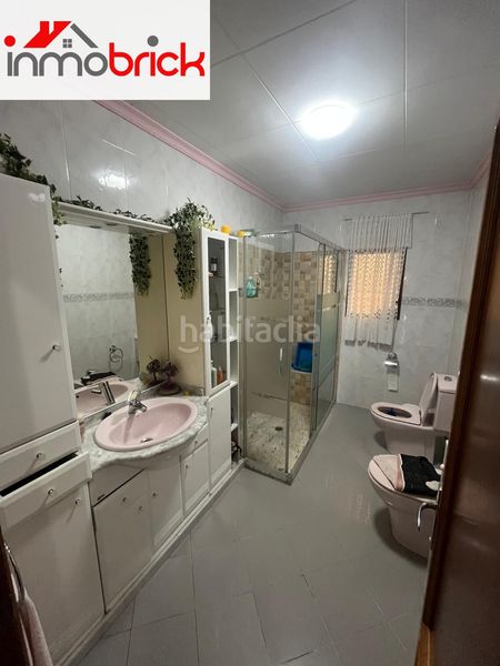 Foto 0fb7e8a8-df1b-431a-9ae9-cfe87225d2c0. Casa amb aparcament a Rute