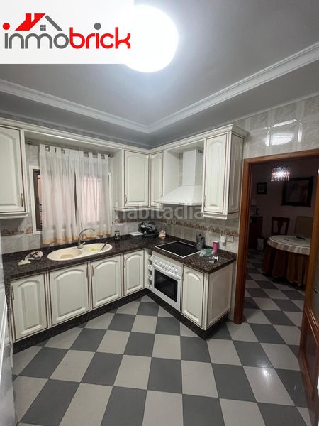 Foto 3d6b6d91-db8b-43b7-a246-c2663247757d. Casa amb aparcament a Rute