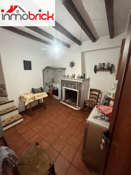 Foto 4bca8746-c553-454a-b409-575d688fda5f. Casa amb aparcament a Rute