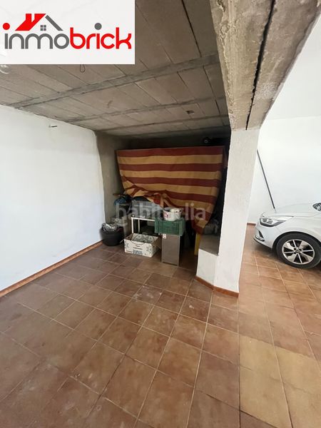 Foto 719cb2cb-fb41-4d8c-825a-387e4eba2873. Casa amb aparcament a Rute