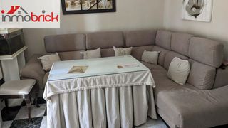 Piano terra in El Valle. Bajo en venta en avenida del parque, lucena