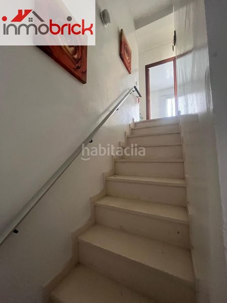 Foto 17495393-77e4-4177-a688-ef89737762a4. Casa adossada a Rute