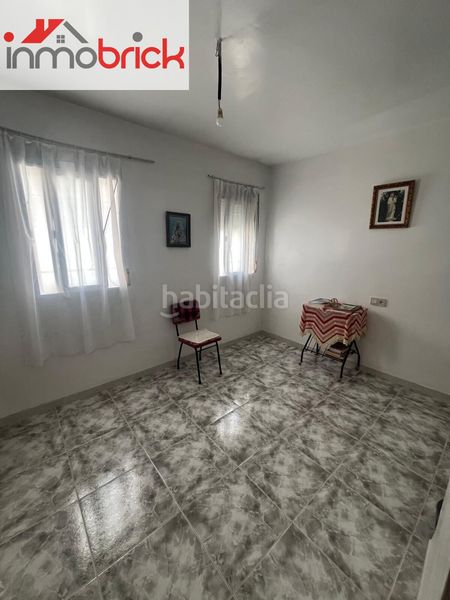 Foto d2e9cf46-ee5e-4cd3-bcc5-e633df2c87b7. Casa adossada a Rute