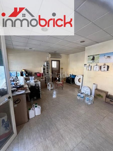 Foto 921b874a-ad9a-4421-a348-d4db5510e8ca. Local comercial a El Valle Lucena