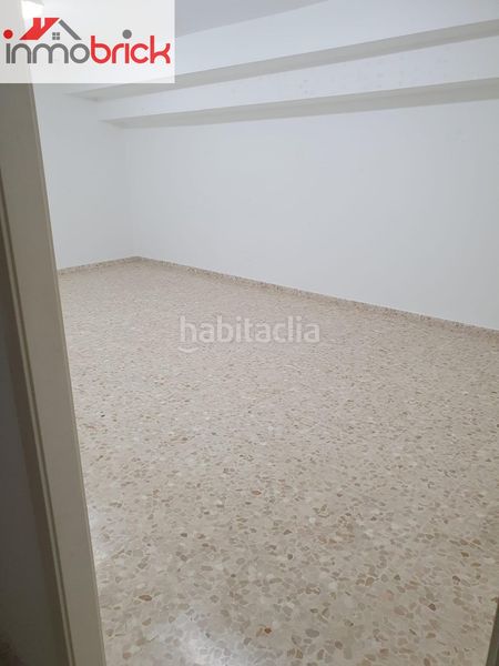 Foto 12089d4e-f887-4398-930d-ef99538a85e5. Local comercial a Centro Lucena