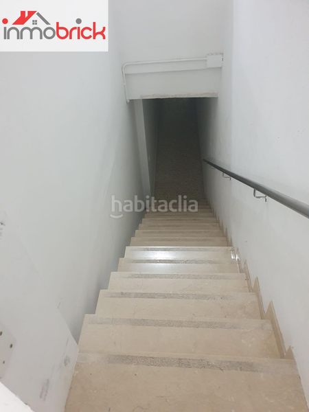 Foto 48e9a4a0-1692-4026-97ca-57d537d96d9c. Local comercial a Centro Lucena