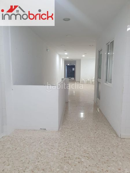 Foto 7cc0a0ab-8f54-45a3-9d1d-f349e98645fe. Local comercial a Centro Lucena