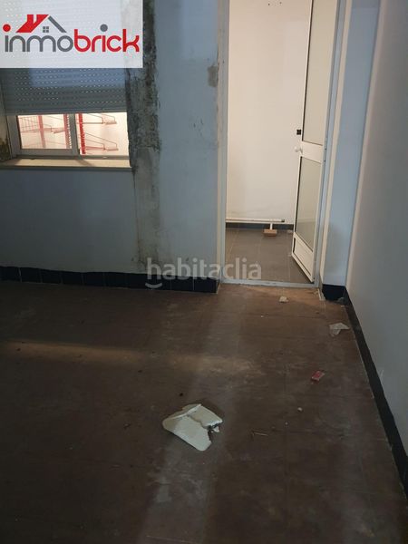 Foto 903ee90a-701a-49c5-a1f4-0f3849490f8d. Local comercial a Centro Lucena