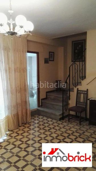 Foto 44046dc0-dc64-4c3b-8ad5-c6c10ebc3775. Casa amb aparcament a Rute