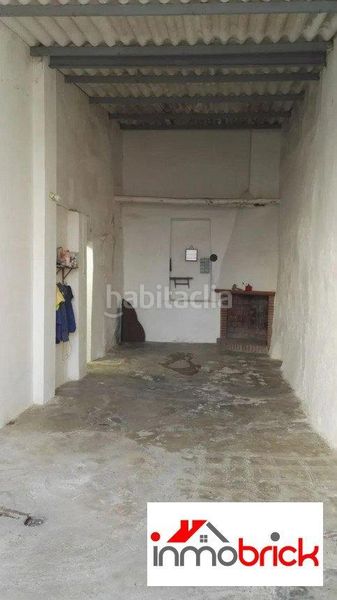 Foto c742159f-cf16-4e88-8389-87d664551009. Casa amb aparcament a Rute