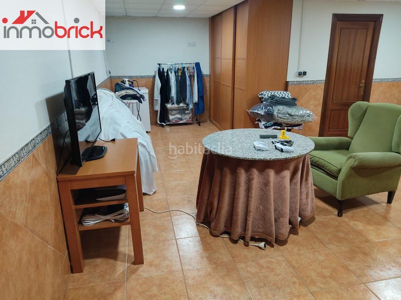 Foto 439442eb-3a65-4637-999e-ca215fc83519. Casa amb aparcament a El Valle Lucena