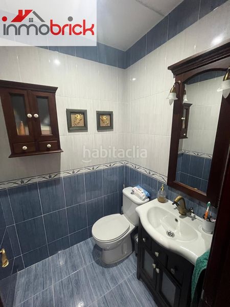 Foto ea507218-7836-4962-be4e-f904dfea0f58. Pis amb aparcament a El Valle Lucena
