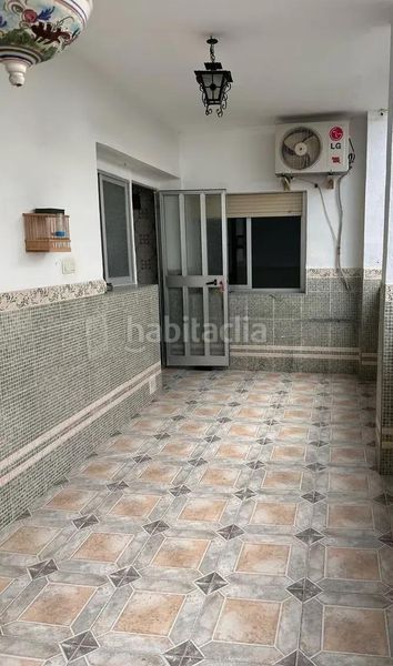 Foto 08a1606f-1d1b-460b-a6ba-22c6c3508f65. Casa amb aparcament a jardín Lucena Lucena