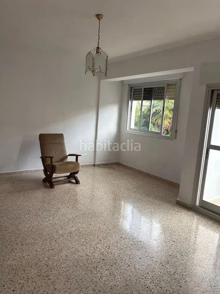 Foto d5d3adff-5459-4c6f-a035-0b470b041e84. Casa amb aparcament a jardín Lucena Lucena