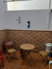 Casa adossada a Moriles. Se vende casa en moriles