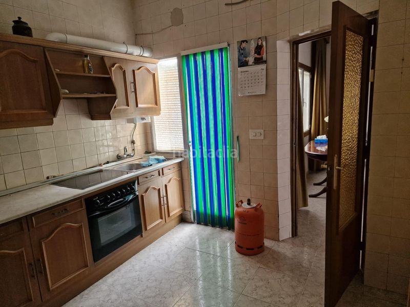 Foto dea6220c-2690-4815-8e3f-8af6e8f88eef. Casa adossada a Baena