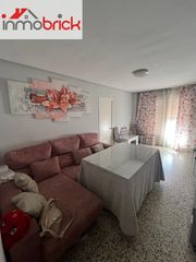 Etagenwohnung in Benamejí. Piso en venta en benameji