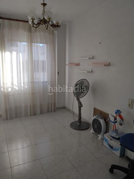 Foto 25c1b208-ebe1-4d7b-8af8-0bf4bb0b4475. Casa a Centro Lucena