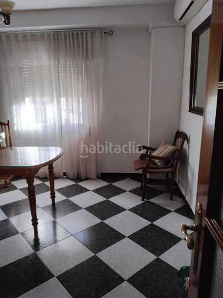 Foto 61c1d686-26fe-41ae-ba79-034738f79725. Casa a Centro Lucena