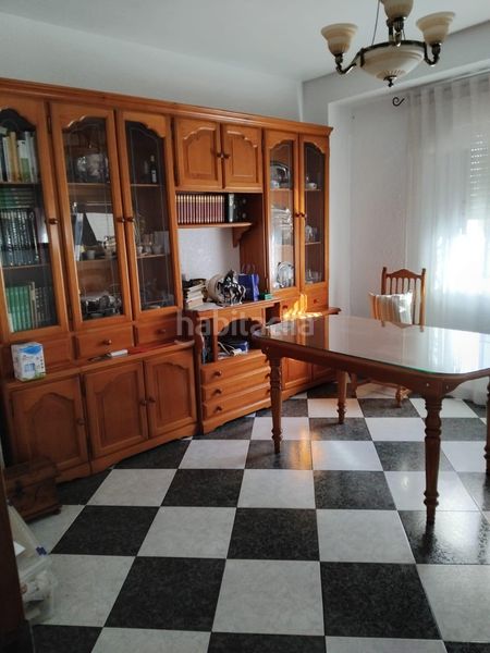 Foto f21f9c0f-cfff-49b5-b76f-49469d245762. Casa a Centro Lucena