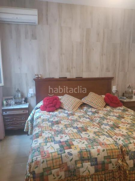Foto b4e24c50-c182-40ce-a3c1-80dca5a21611. Casa amb aparcament a Puente Genil