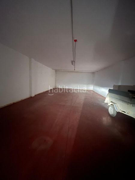 Foto 46b76317-538d-48a1-b278-3aa868058e52. Aparcament cotxe a Navas del Selpillar Lucena