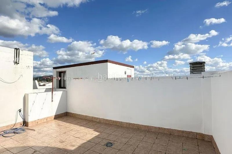 Foto 2f7460a2-5262-4d03-8b41-c19b9a7ec697. Casa a Puente Genil