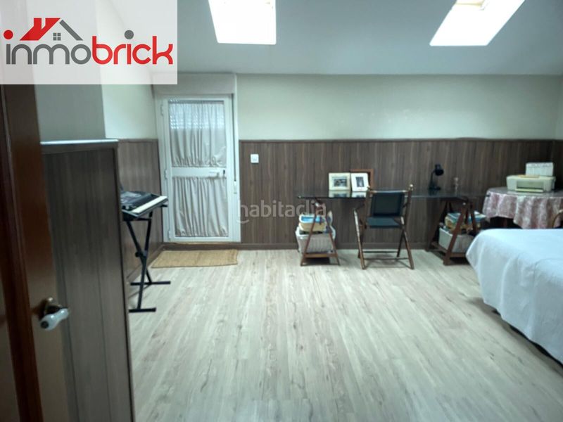 Foto 3fdf4606-b943-4446-b907-ebb56bd3b2a7. Casa amb aparcament a El Valle Lucena