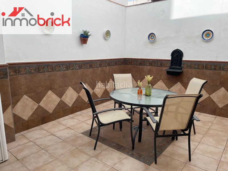 Foto 8a17685a-dad1-4fbd-b11e-3924529fe9a3. Casa amb aparcament a El Valle Lucena