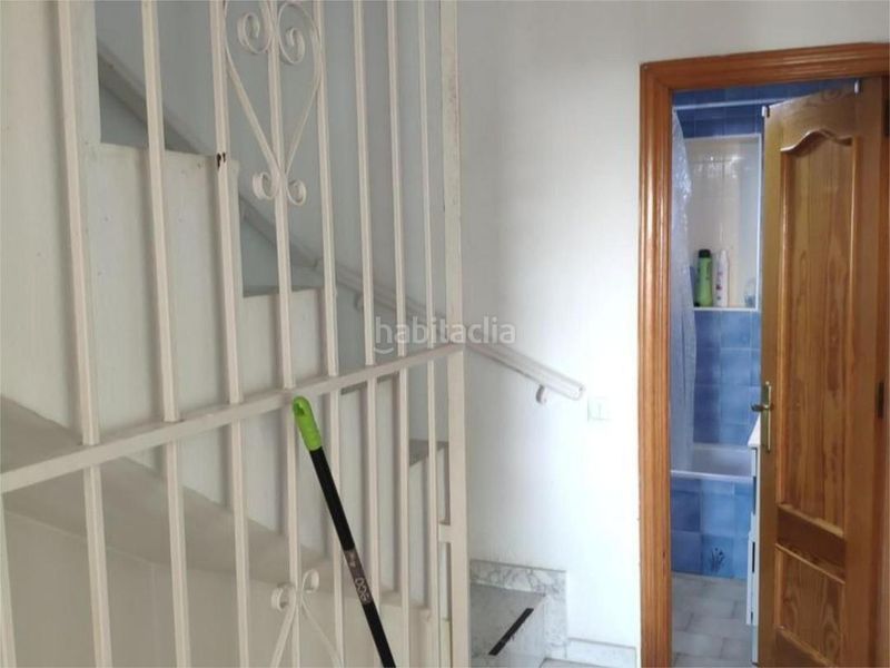 Foto f02d0639-d86a-4953-a38f-3fe299dd6c3c. Casa adossada amb aparcament piscina a Montemar Torremolinos