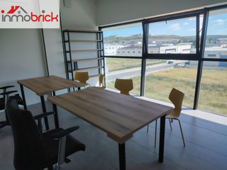 Miete Geschäftsraum in Las Vegas - Campoaras. Local en alquiler en lucena