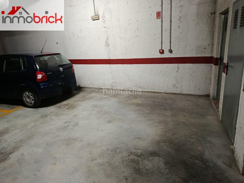 Foto 25bbd3b4-c05a-4e36-9e2d-eb8641ae4d11. Planta baixa a Centro Lucena