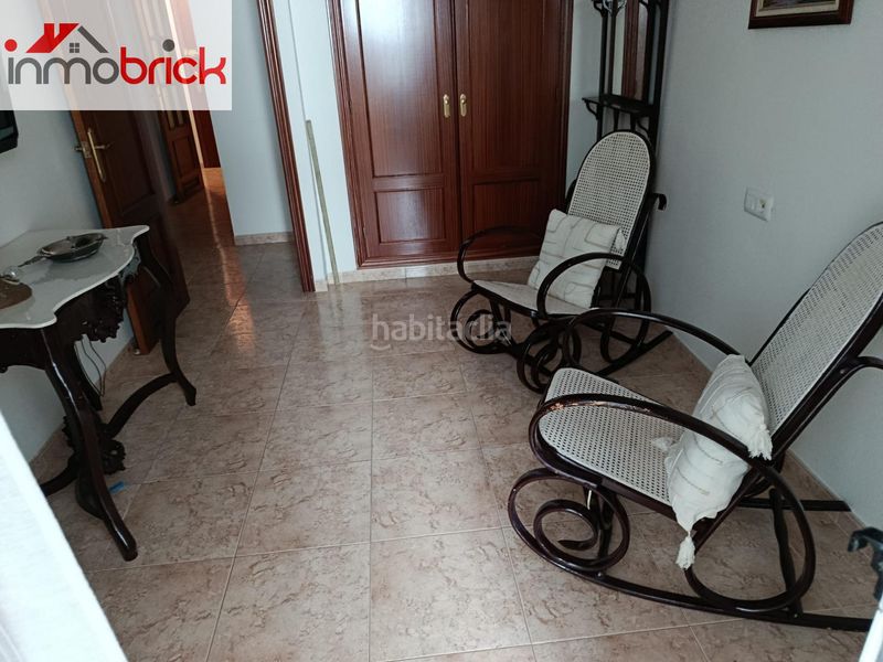 Foto 80728430-2cb8-4e84-8e11-210ebad78721. Planta baixa a Centro Lucena