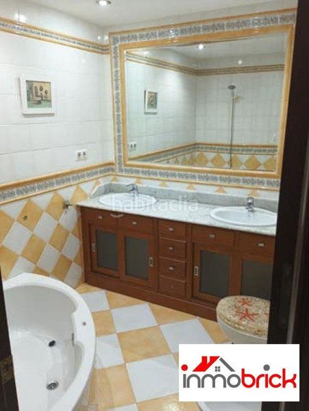 Foto 6bed980c-a6f8-4d94-a1b0-90313a54230a. Pis a Centro Lucena